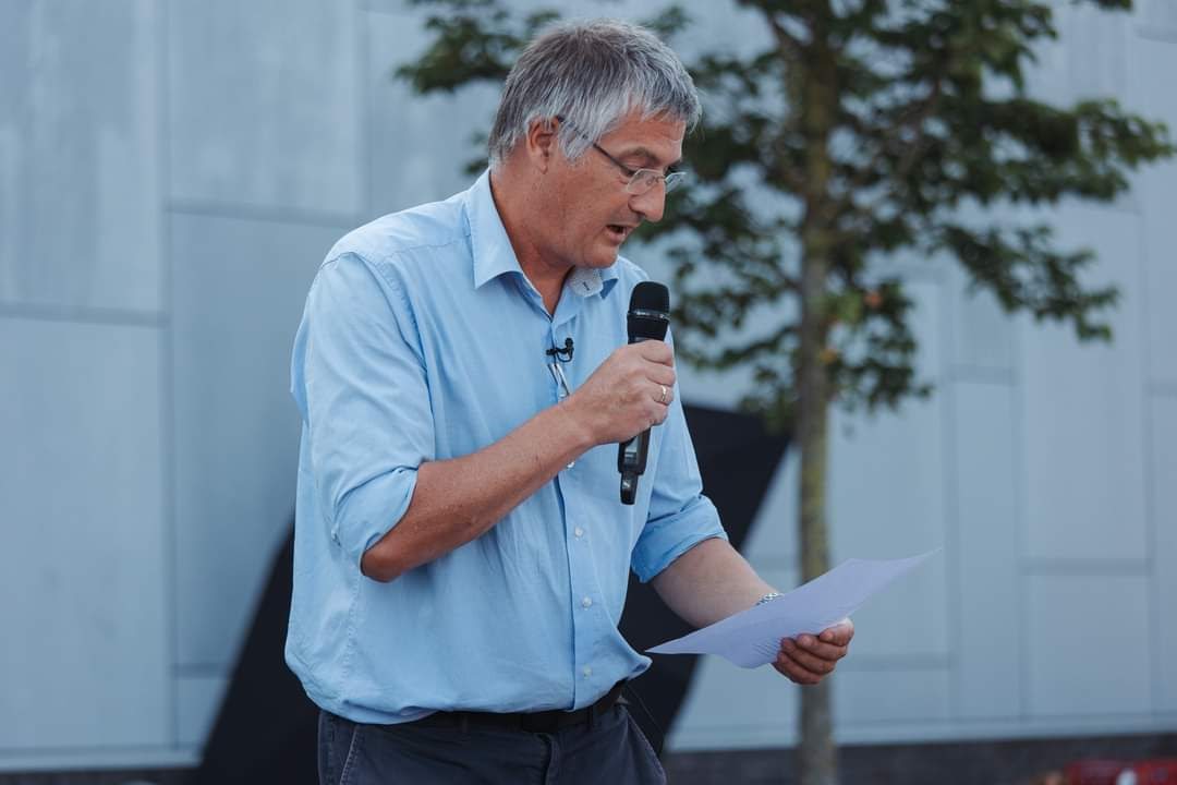 Piet Rovers draagt voor